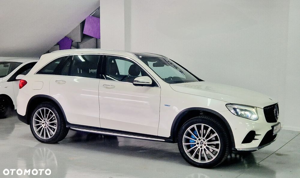 Mercedes-Benz GLC - 3