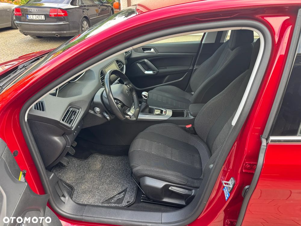 Peugeot 308 PureTech 130 Stop & Start Allure - 9