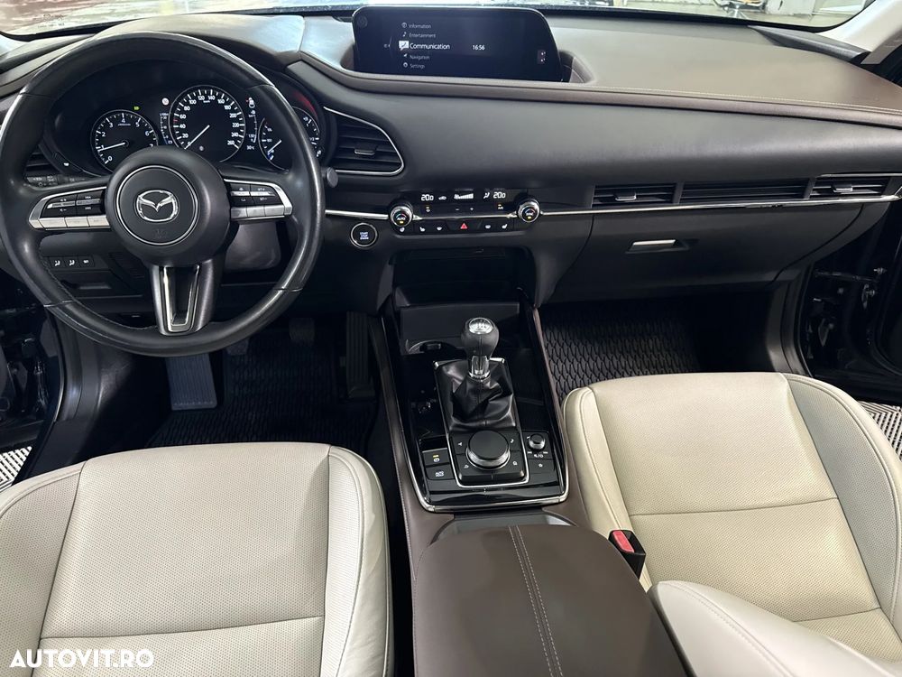 Mazda CX-30 - 10