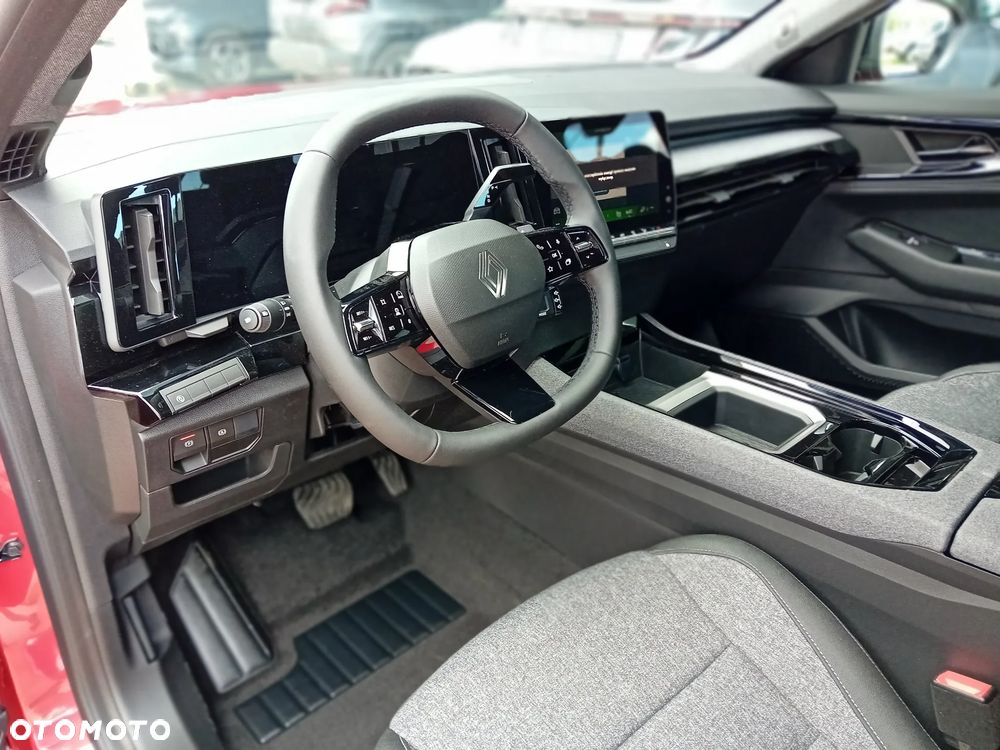Renault Austral 1.3 TCe mHEV Evolution - 14