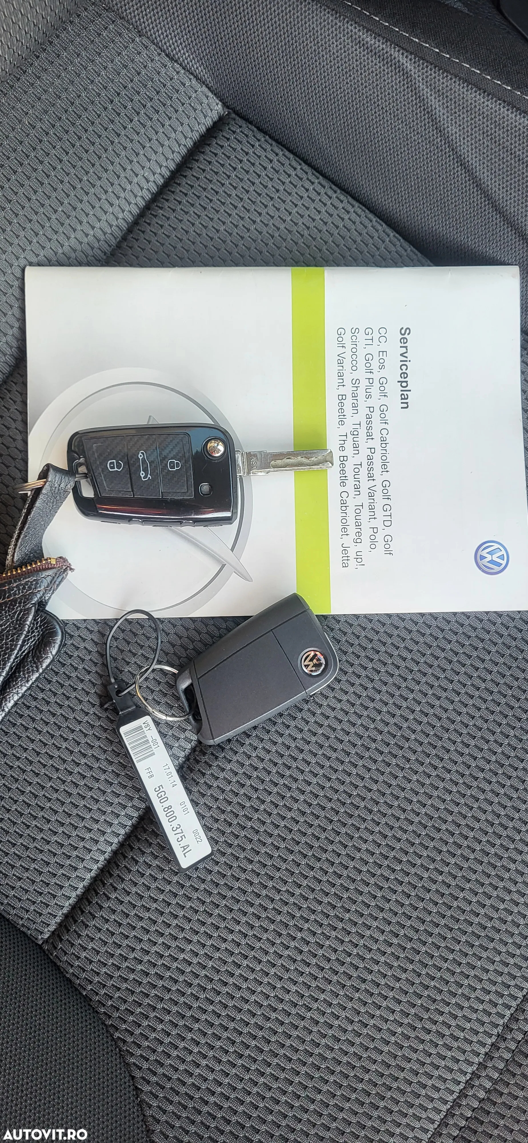 Volkswagen Golf 2.0 TDI DPF BMT Comfortline - 25