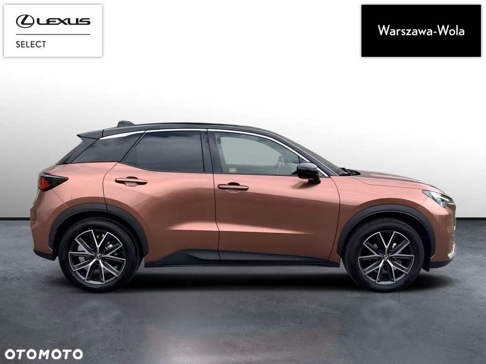 Lexus LBX 1.5 Hybrid Emotion - 6