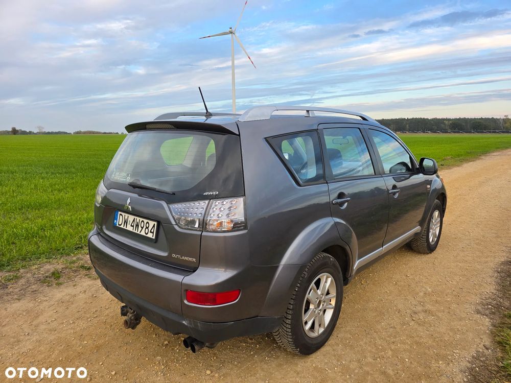 Mitsubishi Outlander 2007 photo 5