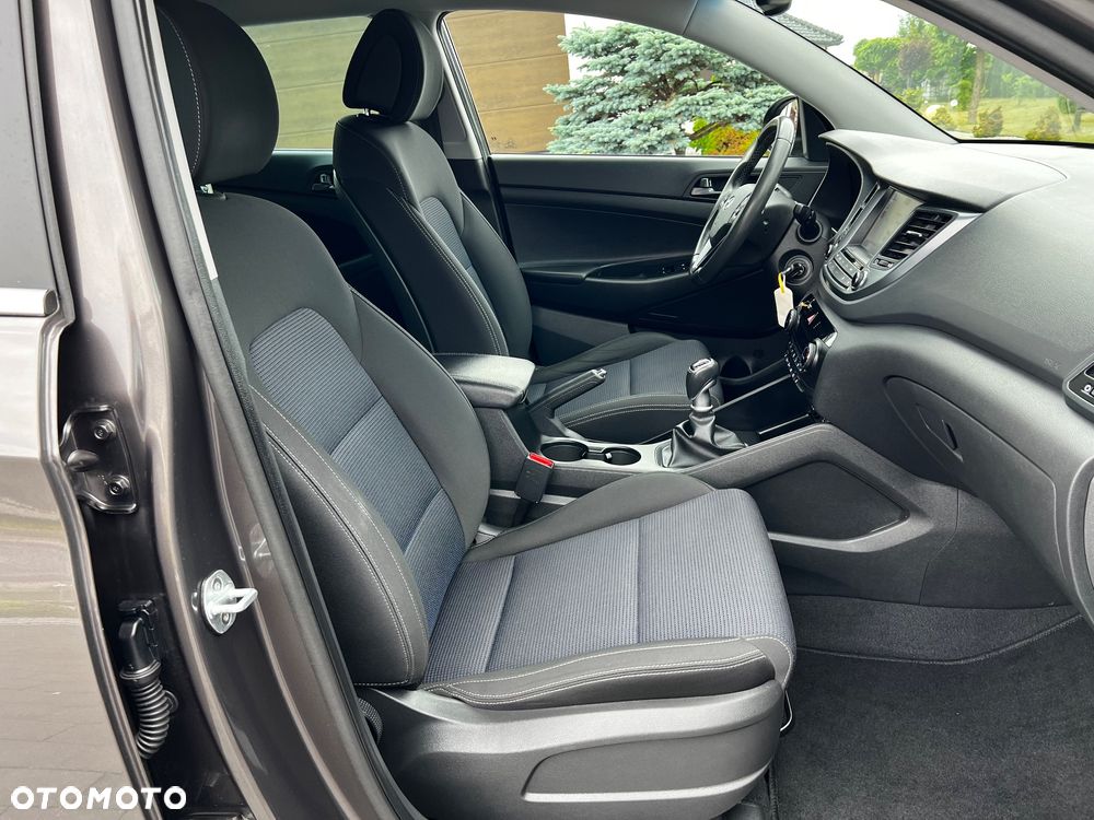 Hyundai Tucson blue 1.6 GDi 2WD Navi - 30