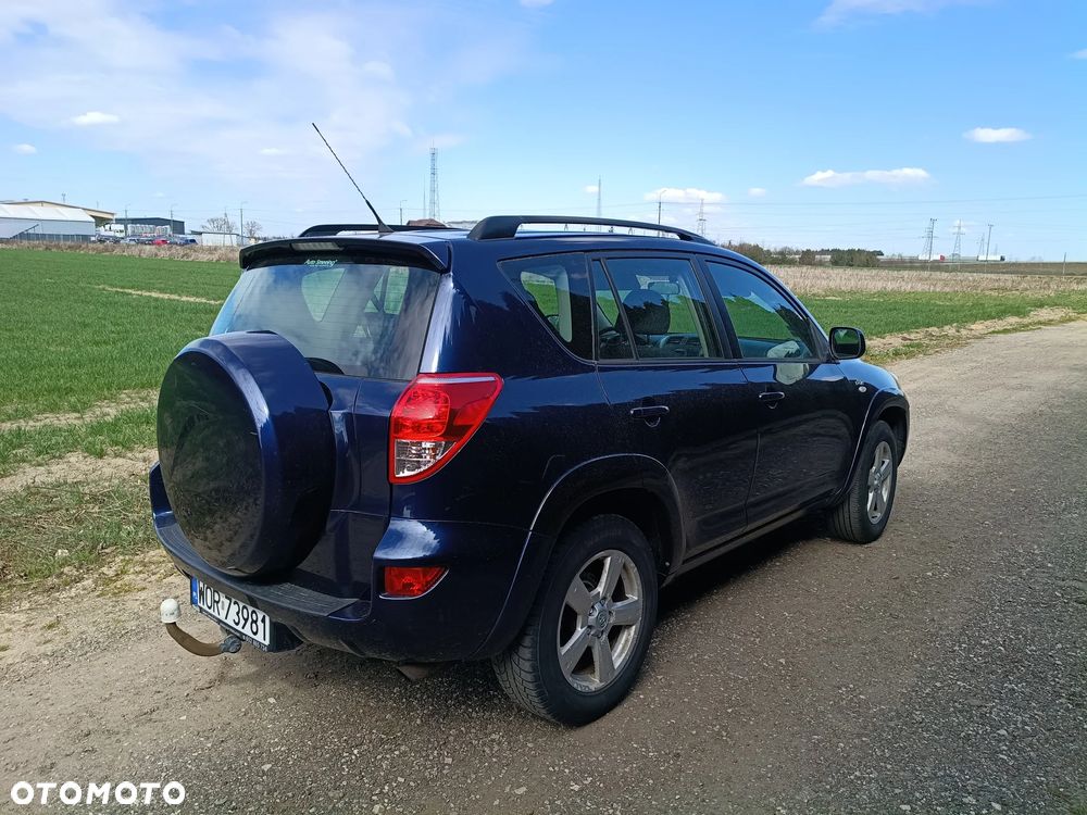 Toyota RAV4 2.2 D-CAT 4x4 Executive - 5