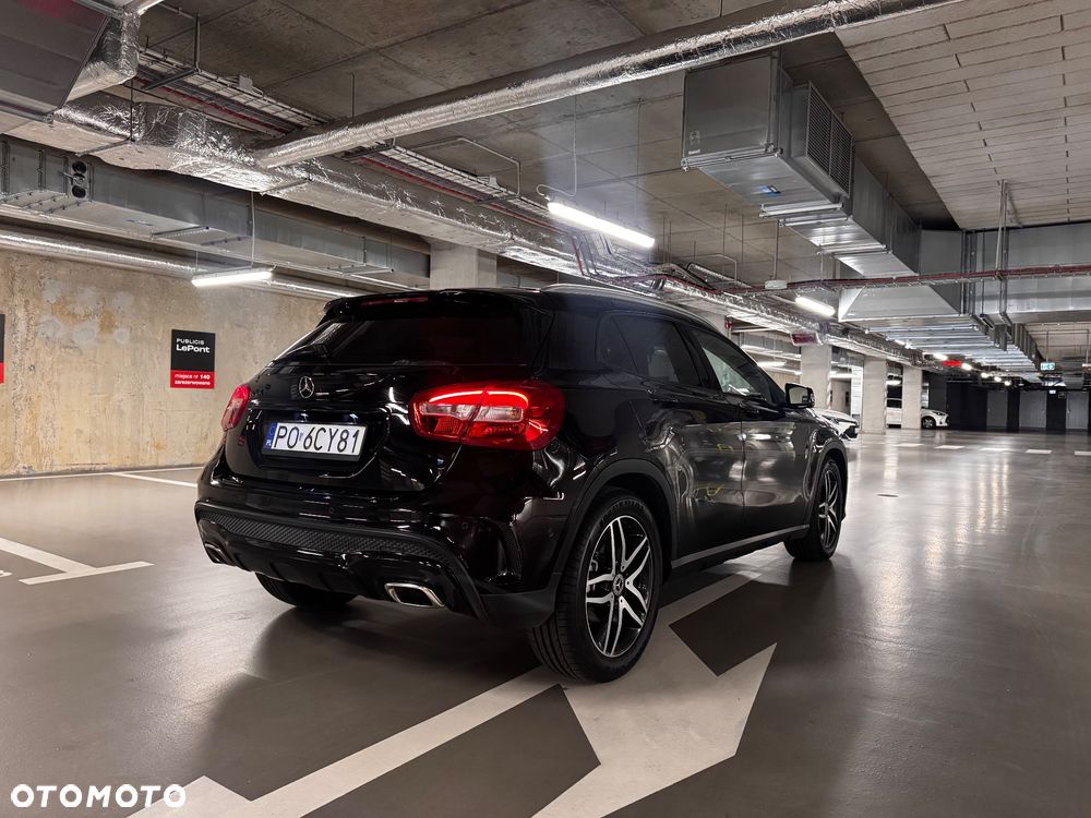 Mercedes-Benz GLA 180 (CDI) d - 12