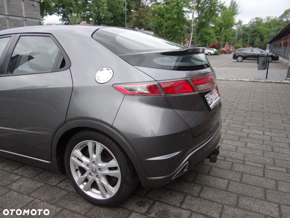 Honda Civic 1.8i-VTEC Executive - 16