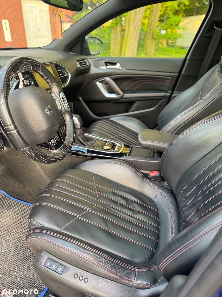 Peugeot 308 - 14