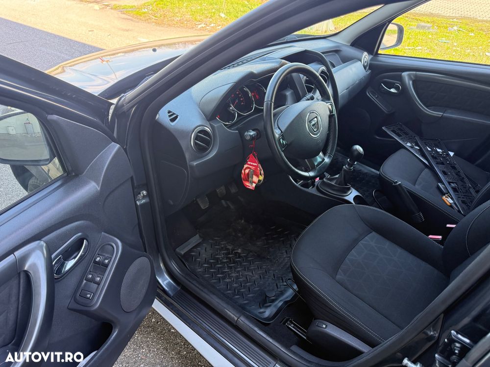 Dacia Duster dCi 110 FAP 4x4 Prestige - 11