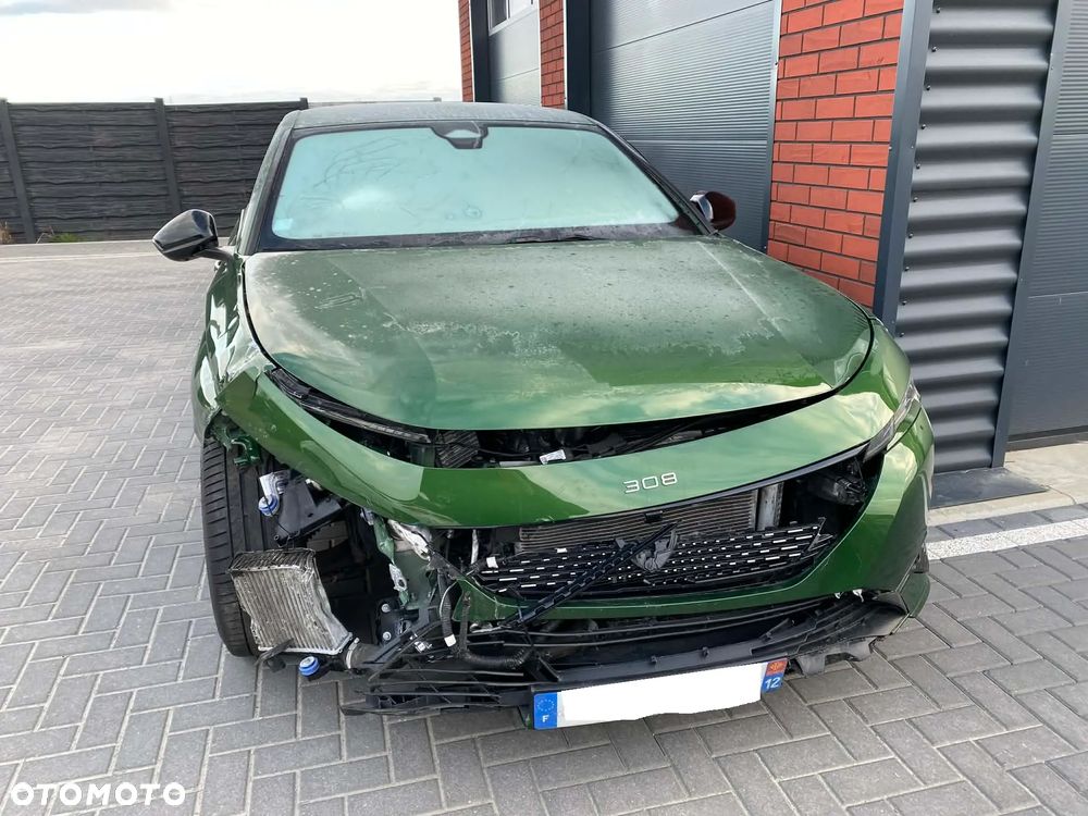 Peugeot 308 BlueHDi 130 EAT8 GT - 26