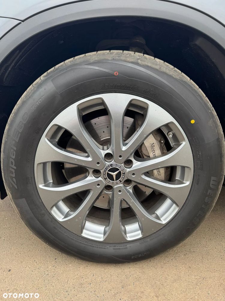 Mercedes-Benz GLC 220 d 4Matic 9G-TRONIC AMG Line - 28