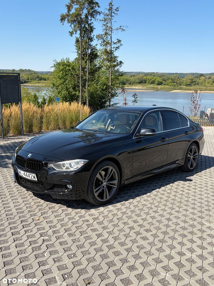 BMW Seria 3 328i Luxury Line - 4