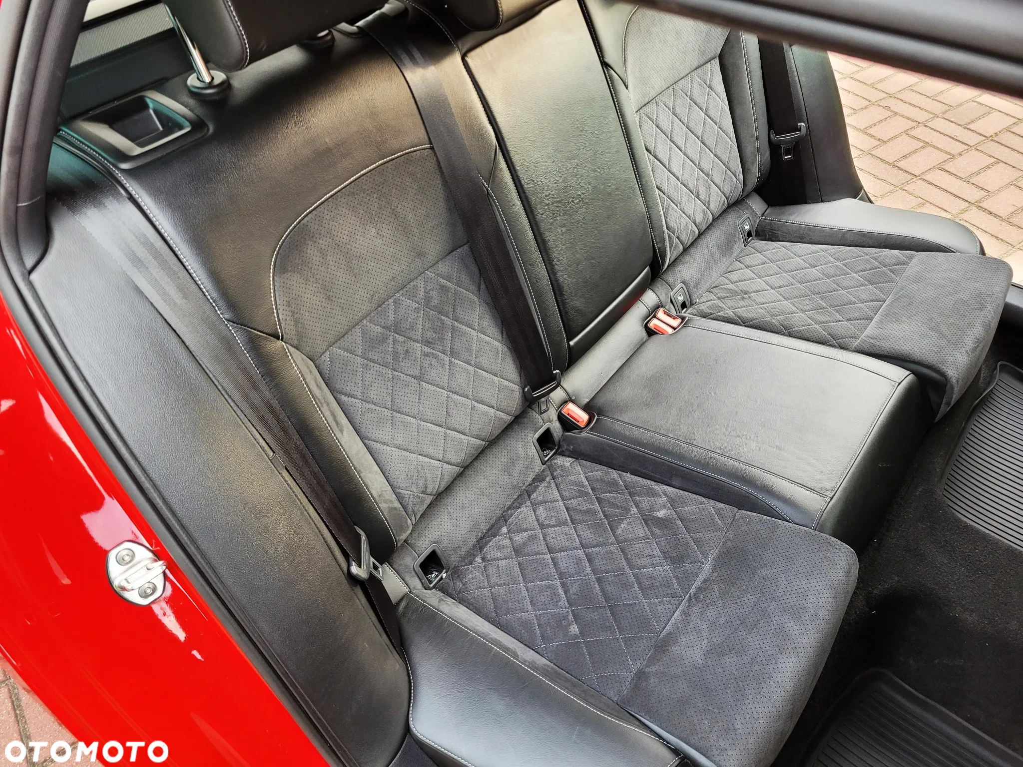 Skoda Superb 2.0 TSI 4x4 Sportline DSG - 19