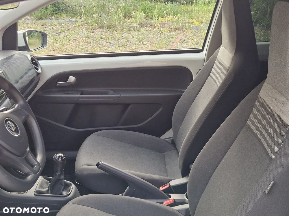 Volkswagen up! 1.0 Black Style - 15