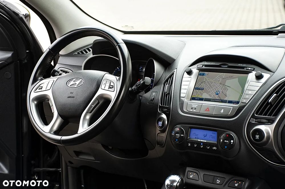 Hyundai ix35 2.0 CRDi 4WD Premium - 23