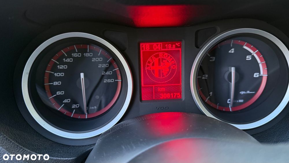 Alfa Romeo 159 2.4JTDM ti - 10