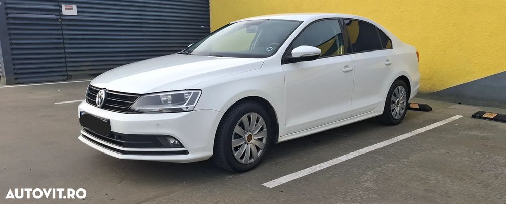 Volkswagen Jetta 2.0 TDI Comfortline - 1