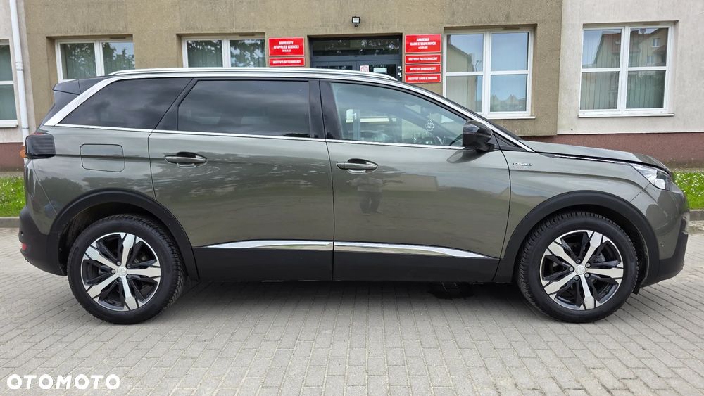 Peugeot 5008 - 40