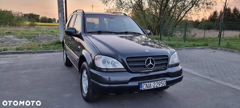 Mercedes-Benz ML - 9