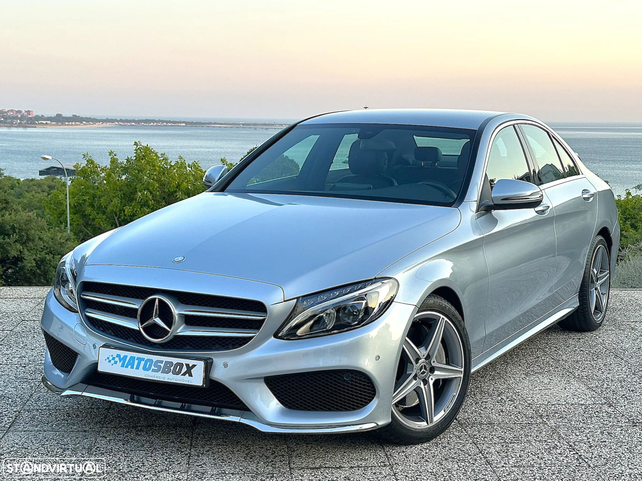 Mercedes-Benz C 300 h AMG Line - 1