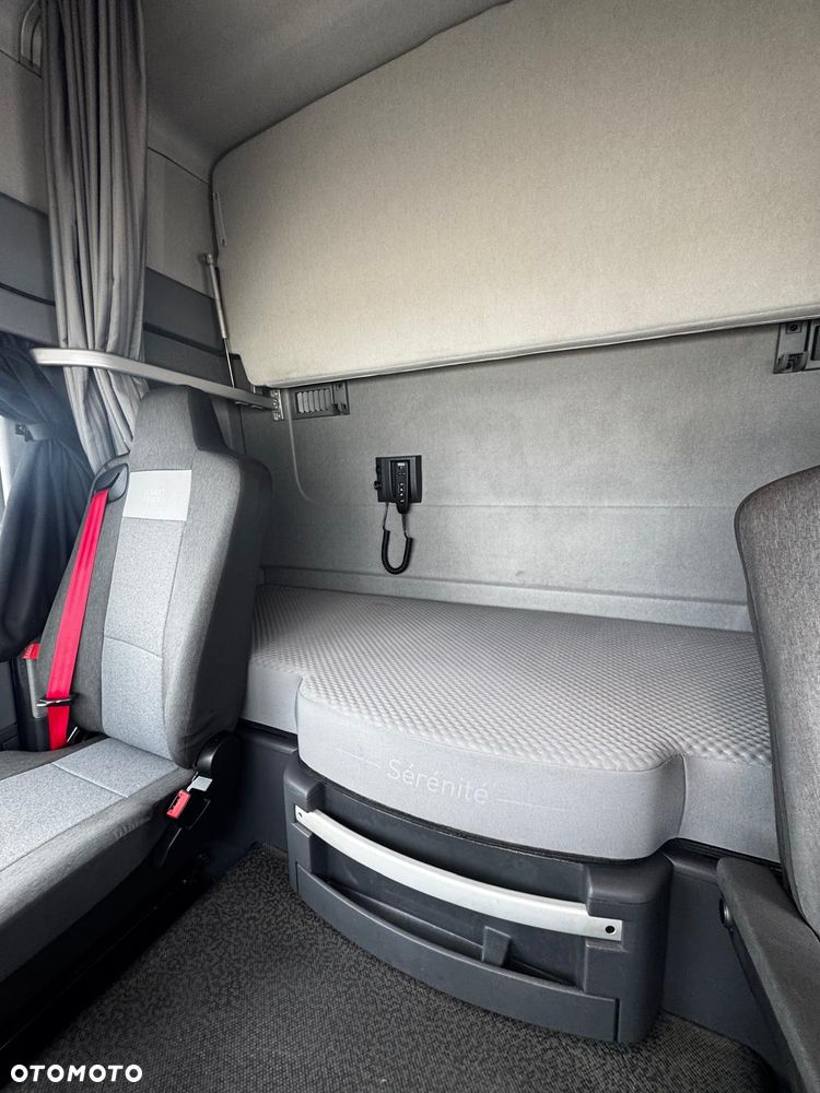 Renault T440 Evo Sleeper Cab - 12