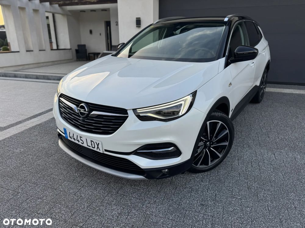 Opel Grandland X Plug-in-Hybrid4 1.6 DI Start/Stop Ultimate - 4