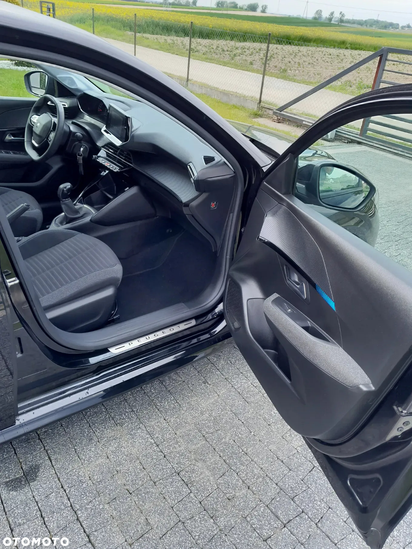 Peugeot 208 1.2 PureTech Style S&S - 10
