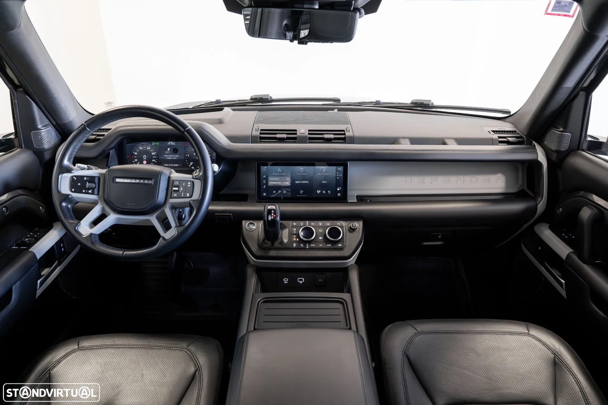 Land Rover Defender 3.0 D300 90 AWD X-Dynamic HSE - 9