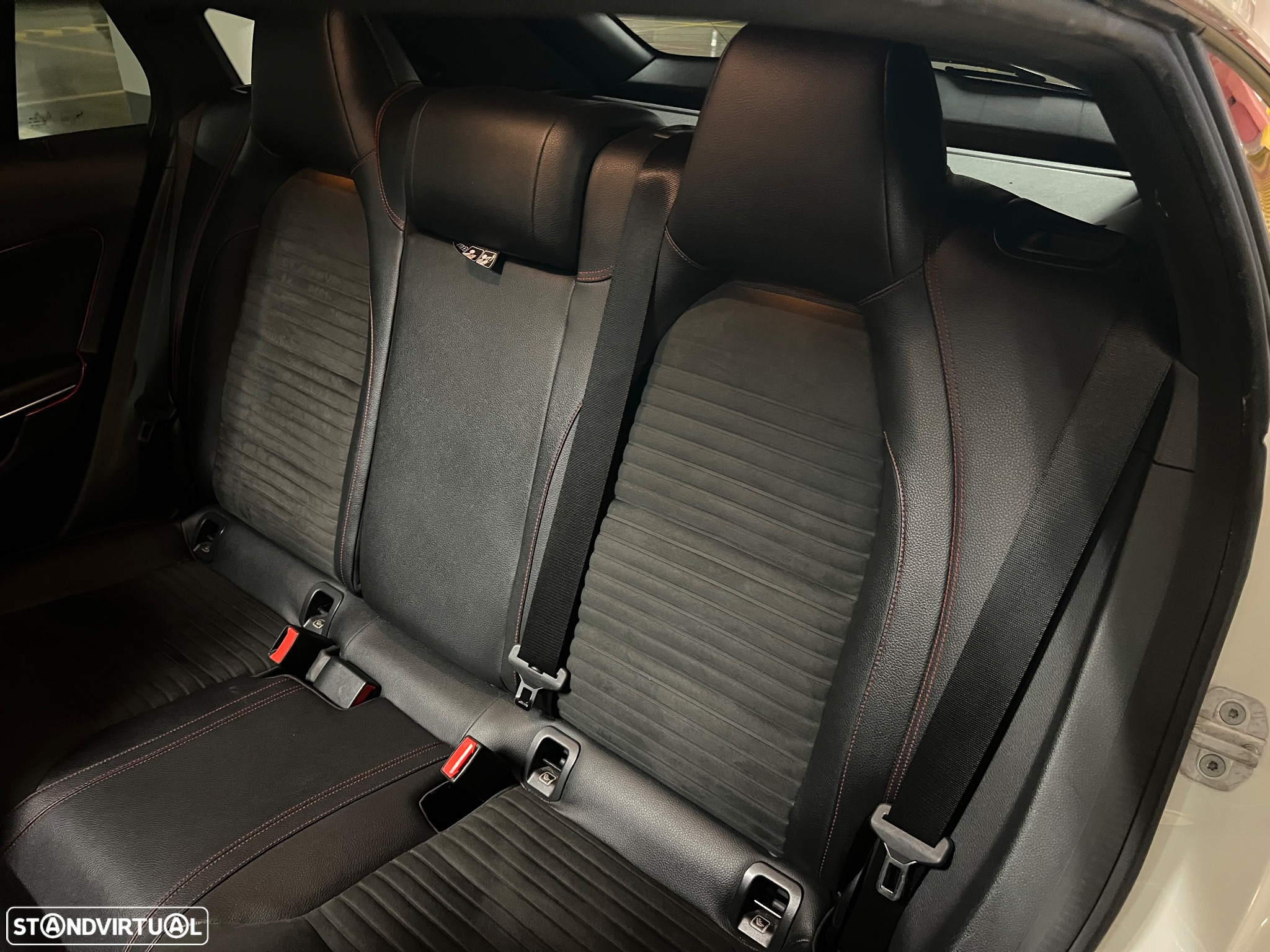 Mercedes-Benz CLA 200 d Shooting Brake AMG Line Aut. - 11