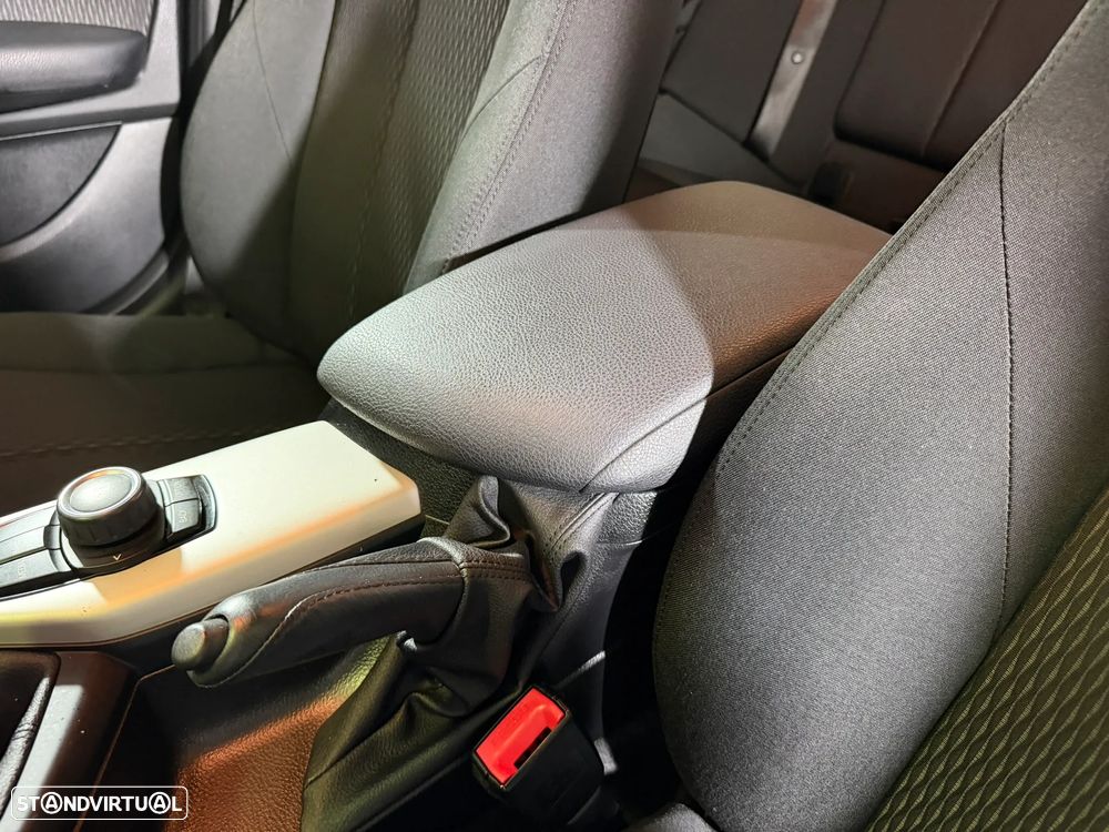 BMW 118 i Urban Line - 22