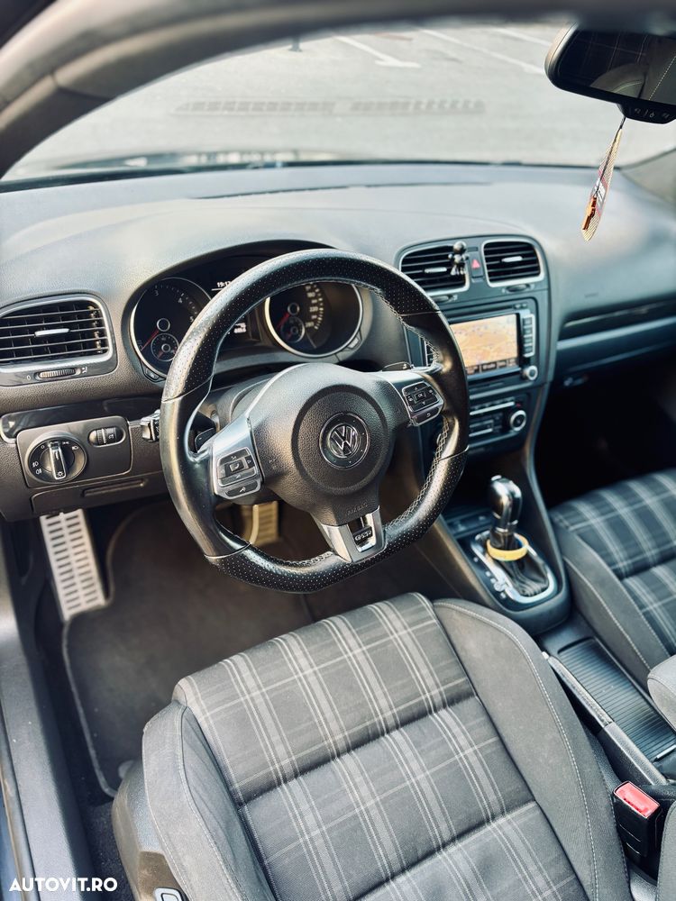 Volkswagen Golf 2.0 DPF GTD DSG - 4