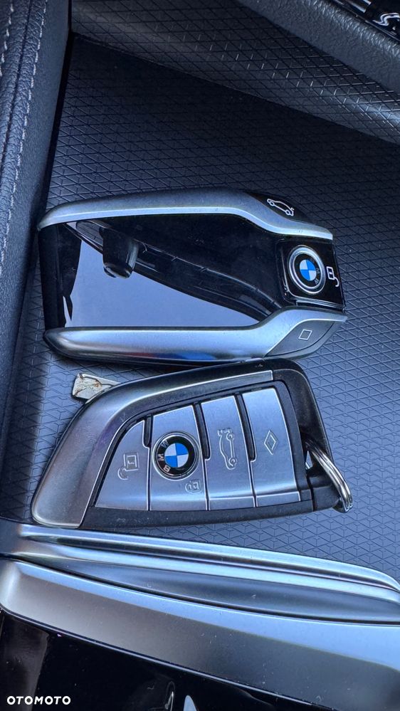 BMW Seria 5 530e xDrive M Sport sport - 19