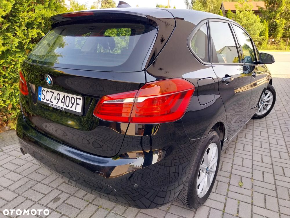 BMW Seria 2 216i - 30