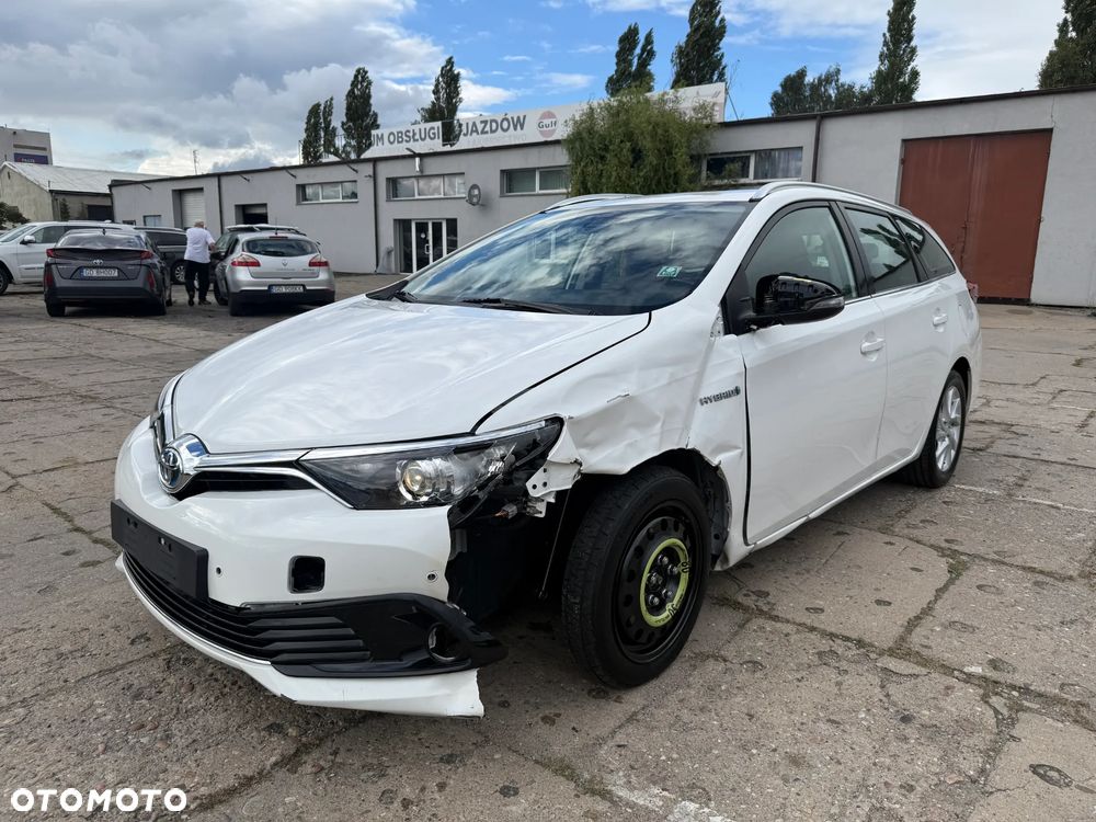 Toyota Auris 1.8 HSD Luna - 8