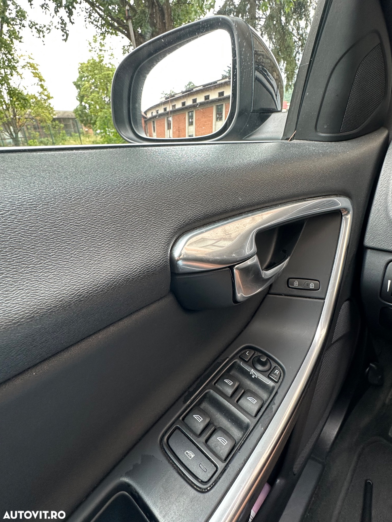 Volvo S60 D4 Geartronic Kinetic - 11