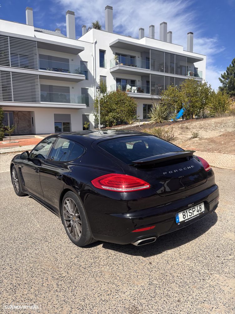 Porsche Panamera 3.0 V6 - 6