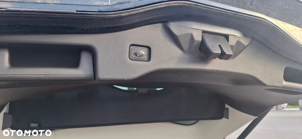 Ford Mondeo 2.0 TDCi Titanium - 11