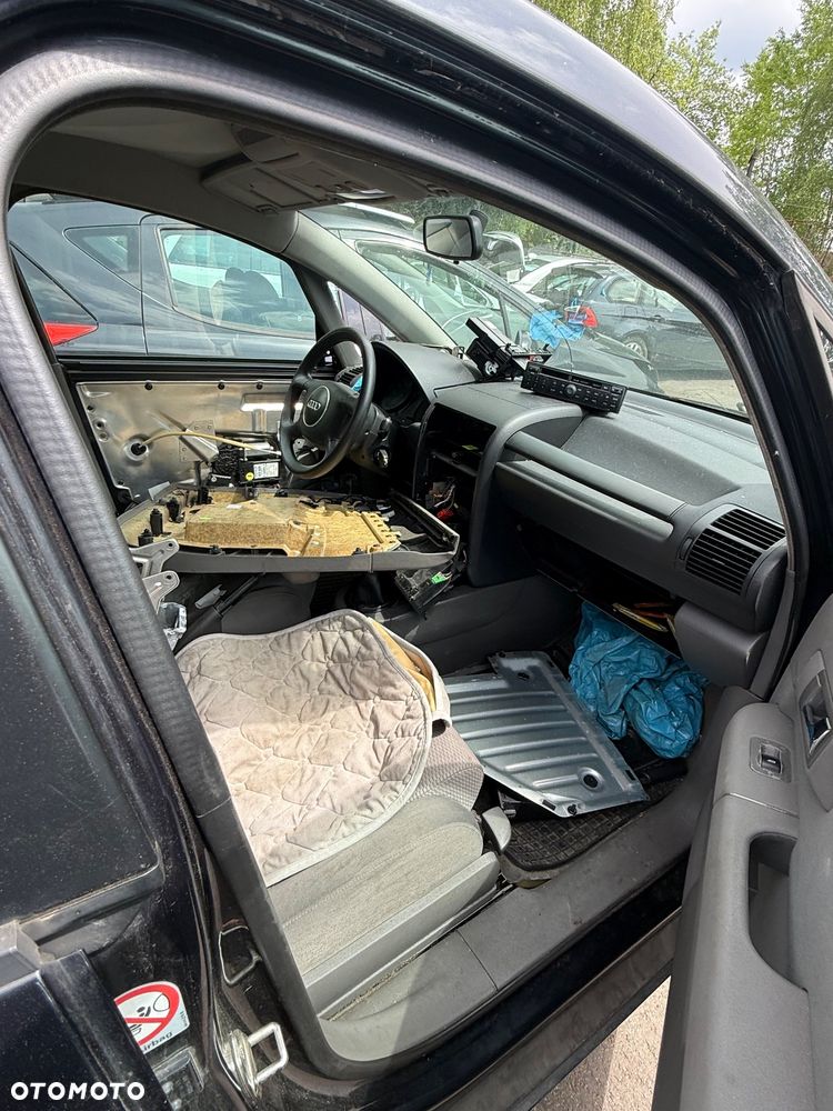 Audi A2 na części - 4