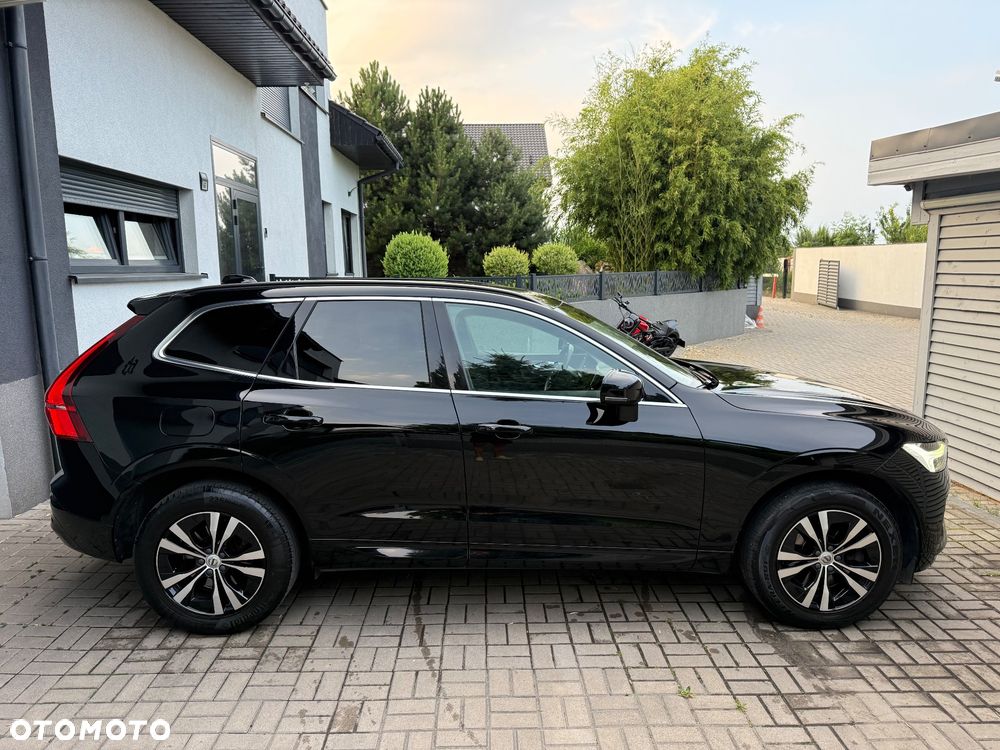 Volvo XC 60 B4 D Geartronic Momentum Pro - 5