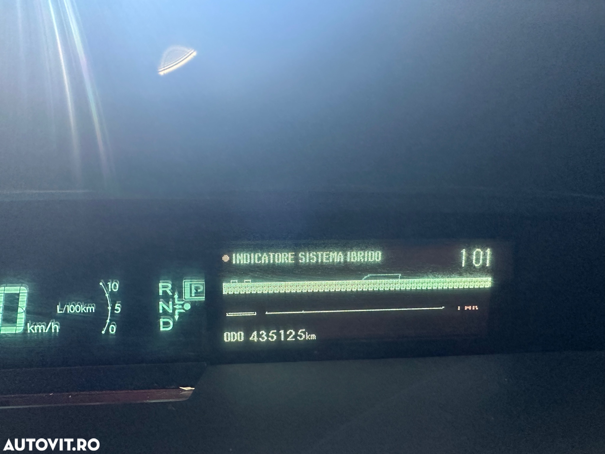 Toyota Prius - 13