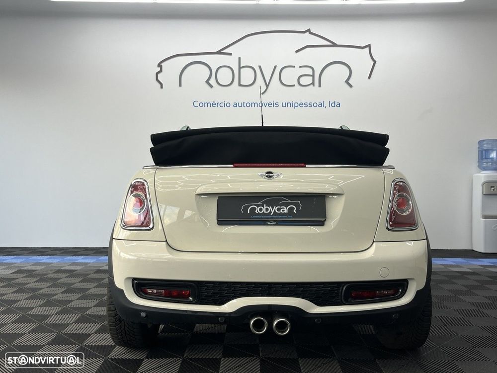 MINI Cabrio Cooper SD - 8