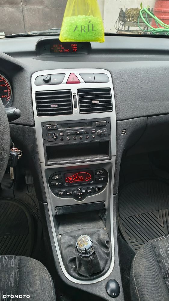 Peugeot 307 1.6 HDi - 15