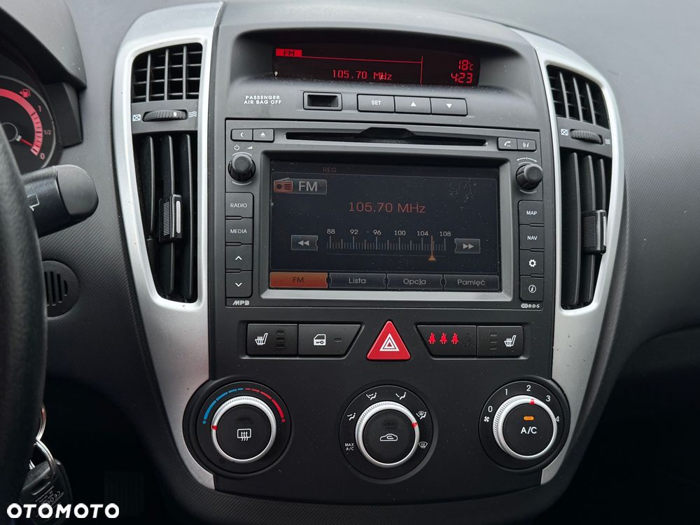 Kia Ceed 1.6 Crdi Comfort + - 10