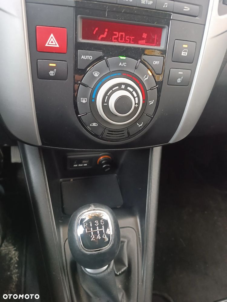 Kia Venga 1.4 CRDi S - 6
