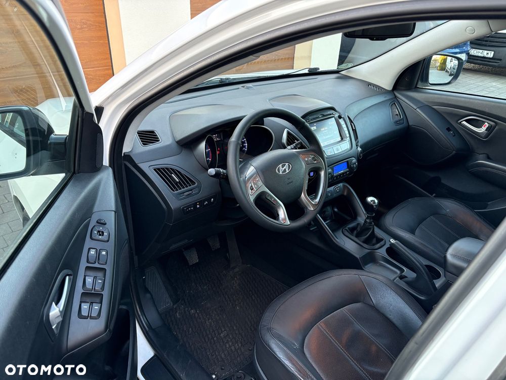 Hyundai ix35 2.0 CRDi 4WD Premium - 7