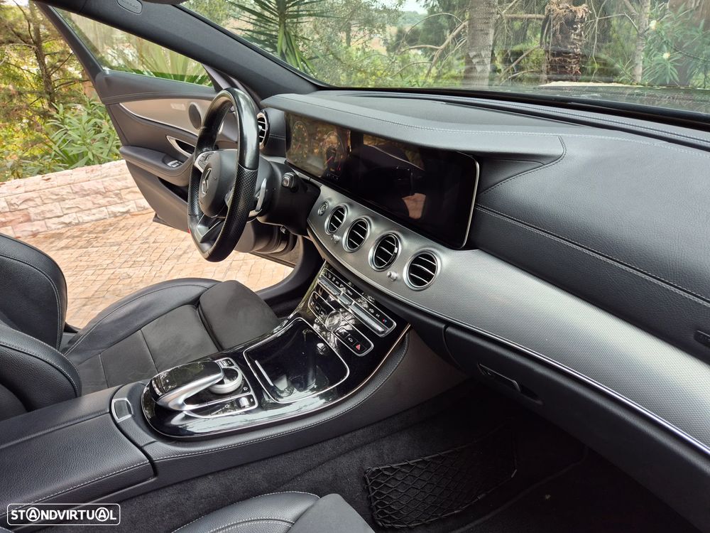 Mercedes-Benz E 350 d AMG - 12