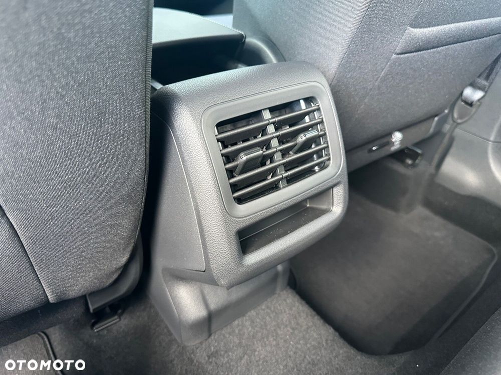 Volkswagen T-Roc 1.5 eTSI Life DSG - 27