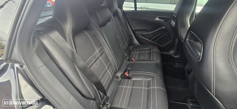 Mercedes-Benz CLA 220 (CDI) d 7G-DCT Urban - 12