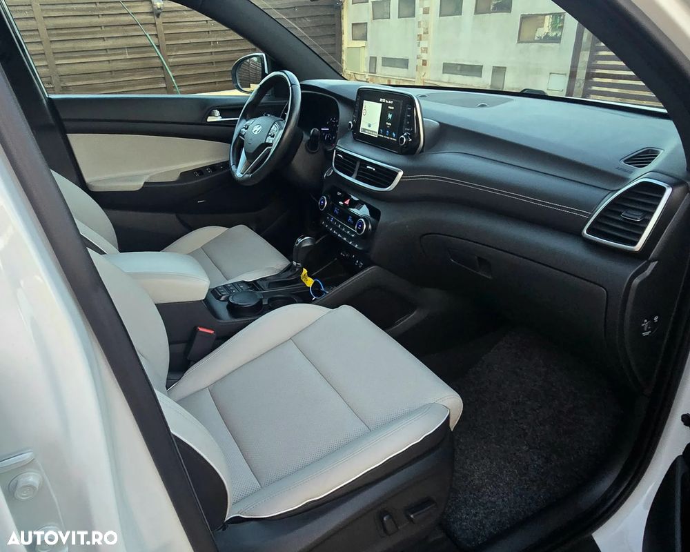 Hyundai Tucson 1.6 Turbo 4WD DCT Premium - 12