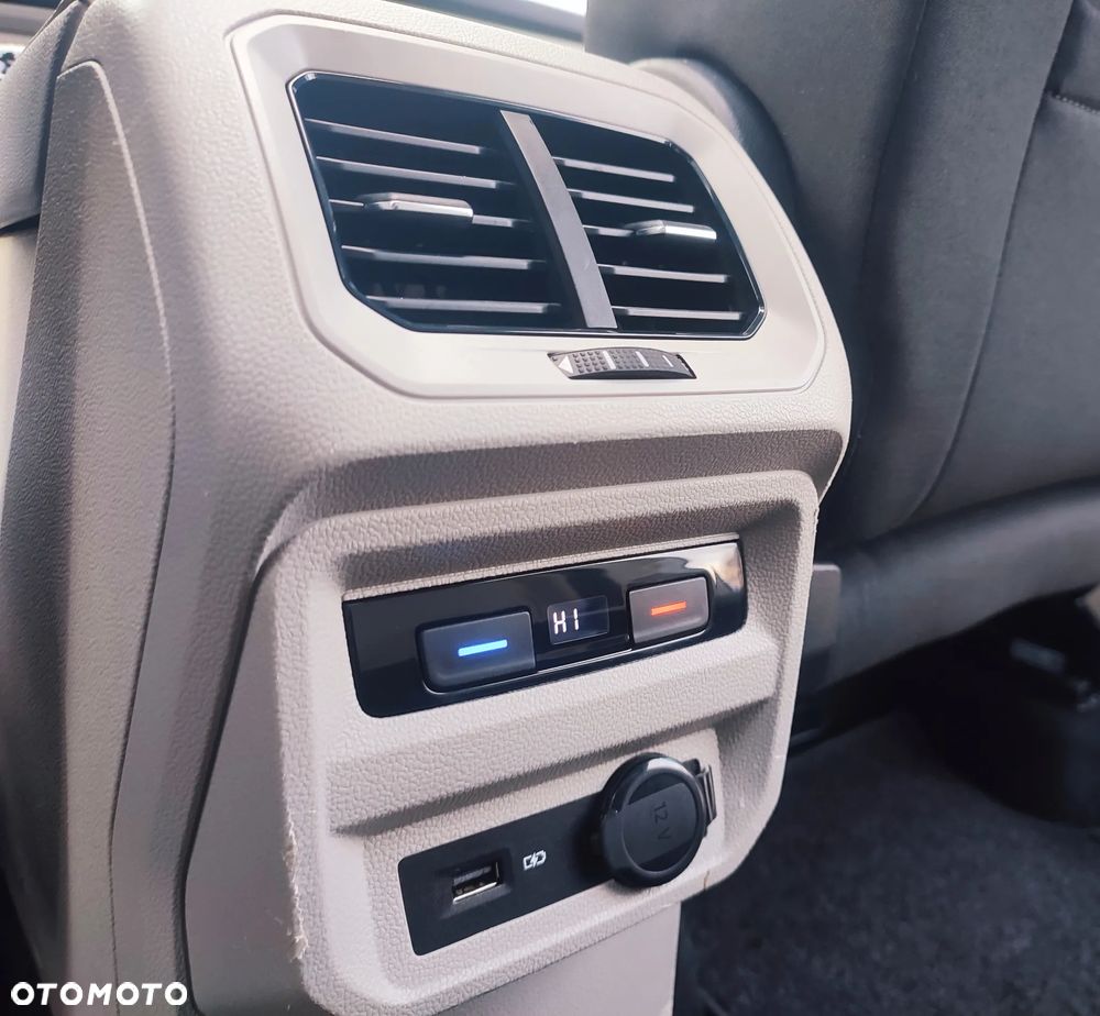 Volkswagen Tiguan 1.5 TSI ACT OPF Trendline - 21